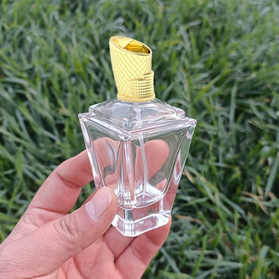 acheter Abu Dhabi National Exhibition Centre forment le chapeau de parfum de Zamac avec la bouteille online manufacture