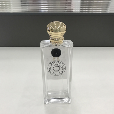 acheter Chapeau de parfum d'OEM/ODM Zamac avec l'or adapté aux besoins du client d'options de couleur/argent/coloré online manufacture