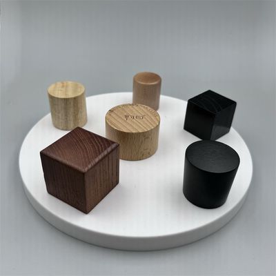 acheter Une bouteille de parfum de 30 ml dans un emballage en bois, parfaite combinaison de style et de fonction. online manufacture