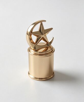 acheter Bouchon de parfum Zamak croissant et étoile - Finition or de luxe fabrication en ligne