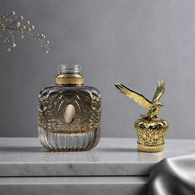 acheter Des ailes de luxe 3D étalées Eagle Zamac Bonnet de parfum doré enduit en relief Royal Crown Base Animal Sculpture Parfum Couvercle de zinc alliage métallique Couvercle de bouteille de parfum Logo personnalisé FEA15 Pour bouteille de parfum fabrication en ligne