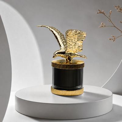 acheter Bouchon de parfum de luxe en 3D avec ailes étalées en Zamac, plaqué or, sculpture de faucon volant texturé, base cannelée verticale, couvercle de parfum en alliage de zinc, couvercle de bouteille de parfum, logo personnalisé FEA15 pour bouteille de parfum fabrication en ligne