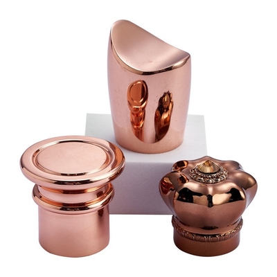 Couverture en verre de luxe de bouteille de parfum, chapeau fait sur commande de parfum de Zamac