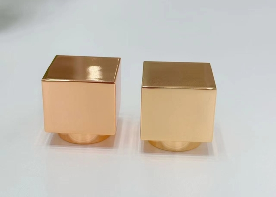 Couvercles de capuchon de parfum métallique de qualité Zamak en forme carrée avec alliage de zinc de haute qualité
