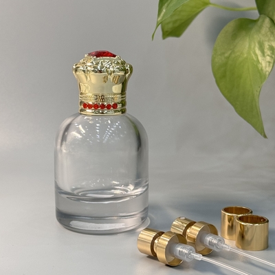 Personnaliser les emballages de parfums Zamak Caps de parfums Matériau métallique et options de personnalisation