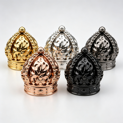 Couvercle de parfum de luxe en alliage de zinc avec couronne gaufrée, placage galvanique multicolore, logo personnalisé OEM ODM pour flacon de parfum en verre