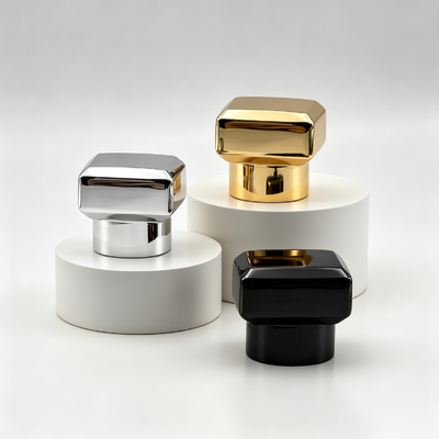 Luxe multi-facettes octogonales en alliage de zinc Caps de parfums en maille en relief Base Zamac Bouteille de parfums couvercle multi-couleur miroir galvanisation Logo personnalisé OEM ODM