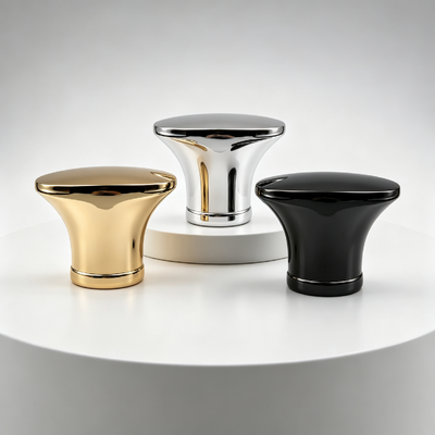 Coupole de parfum évasée en alliage de zinc en forme de cloche de luxe, dessus arrondi, anneau de base simple, bouchon de bouteille de parfum en zamac, galvanoplastie miroir multicolore, logo personnalisé OEM ODM