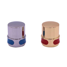 Divers chapeaux de couronne en métal de couleur pour les lignes profondément gravées de bouteille de parfum